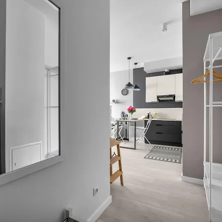 Apartamento Praga - Zoo, Metro Nearby - By Rentujemy *